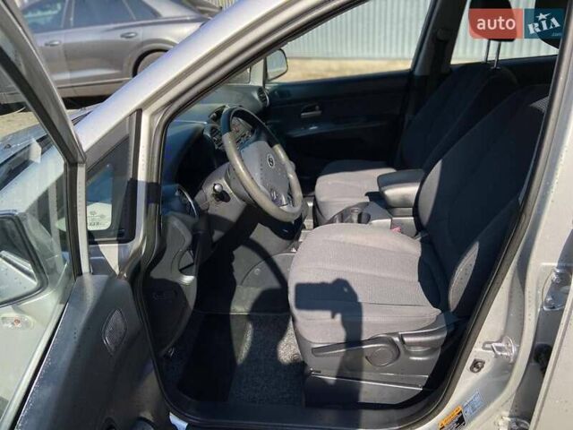 Кіа Каренс, об'ємом двигуна 2 л та пробігом 191 тис. км за 7799 $, фото 7 на Automoto.ua