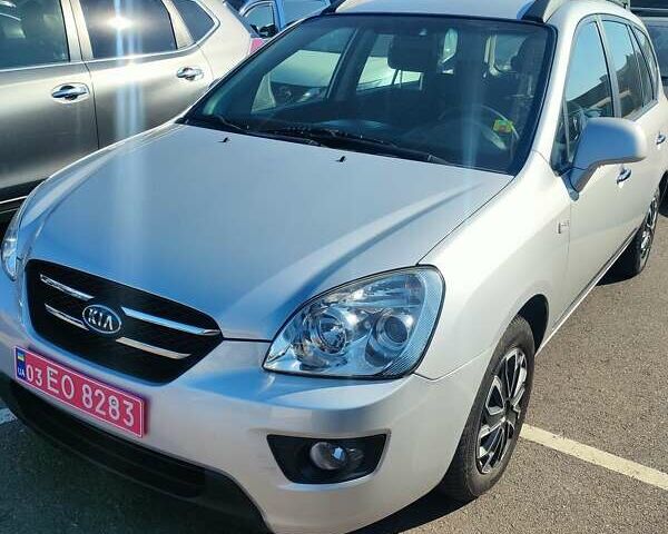 Киа Каренс, объемом двигателя 2 л и пробегом 191 тыс. км за 7699 $, фото 18 на Automoto.ua