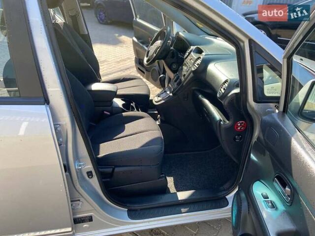 Киа Каренс, объемом двигателя 2 л и пробегом 191 тыс. км за 7699 $, фото 9 на Automoto.ua