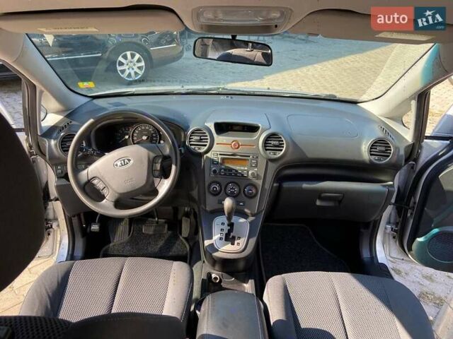 Киа Каренс, объемом двигателя 2 л и пробегом 191 тыс. км за 7699 $, фото 1 на Automoto.ua