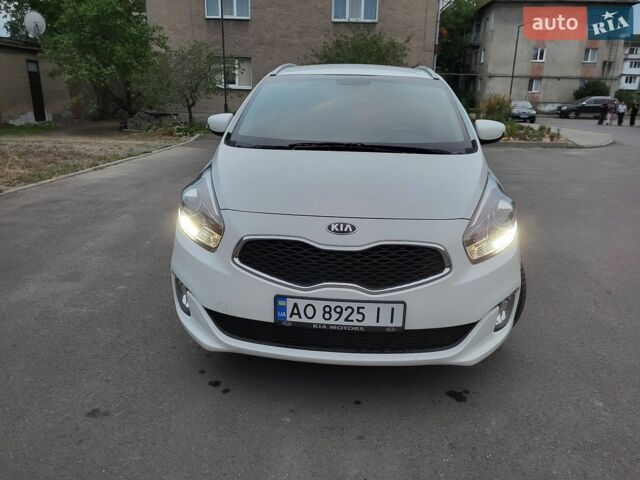 Кіа Каренс, об'ємом двигуна 1.6 л та пробігом 240 тис. км за 8700 $, фото 1 на Automoto.ua