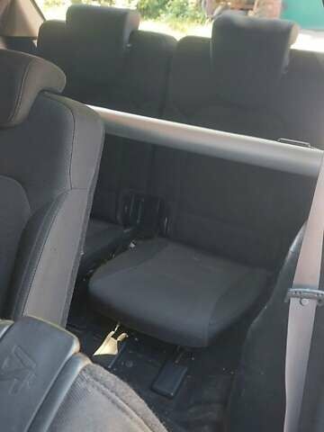 Кіа Каренс, об'ємом двигуна 1.7 л та пробігом 159 тис. км за 14500 $, фото 19 на Automoto.ua