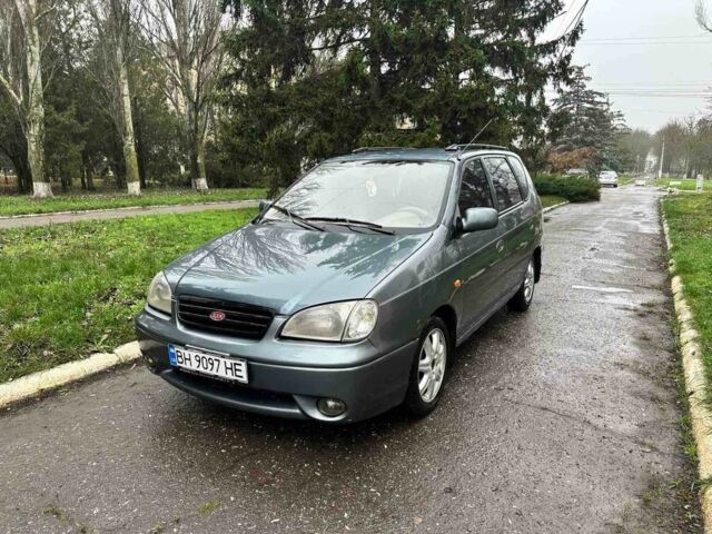 Серый Киа Каренс, объемом двигателя 1.8 л и пробегом 248 тыс. км за 1800 $, фото 2 на Automoto.ua