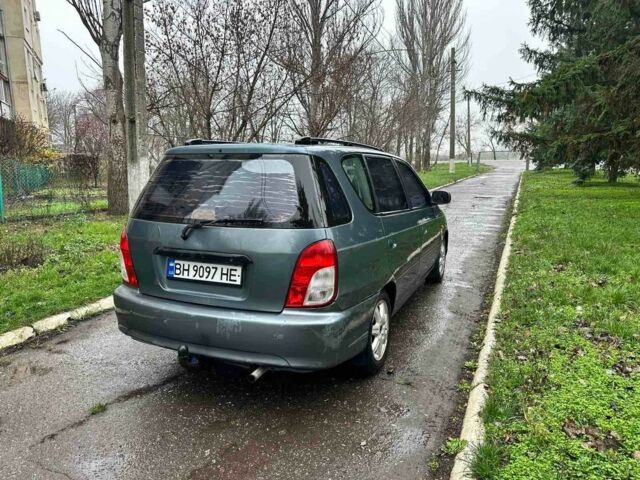 Серый Киа Каренс, объемом двигателя 1.8 л и пробегом 248 тыс. км за 1800 $, фото 5 на Automoto.ua