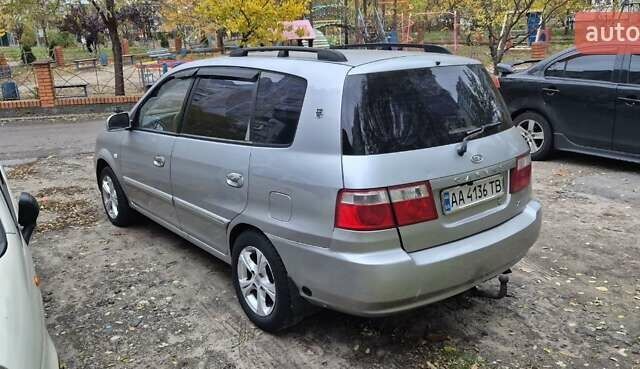 Сірий Кіа Каренс, об'ємом двигуна 1.79 л та пробігом 329 тис. км за 3737 $, фото 6 на Automoto.ua