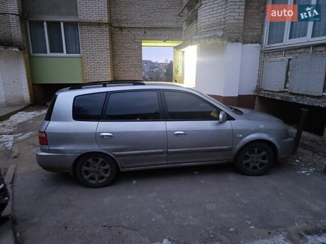 Сірий Кіа Каренс, об'ємом двигуна 1.98 л та пробігом 193 тис. км за 2500 $, фото 1 на Automoto.ua