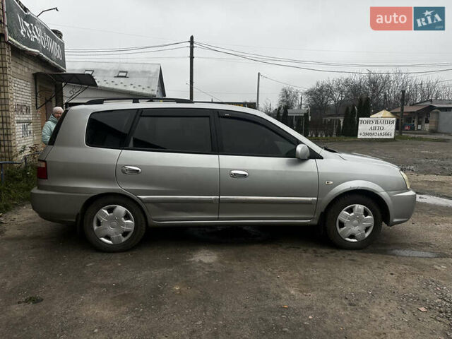 Сірий Кіа Каренс, об'ємом двигуна 1.8 л та пробігом 207 тис. км за 4990 $, фото 3 на Automoto.ua