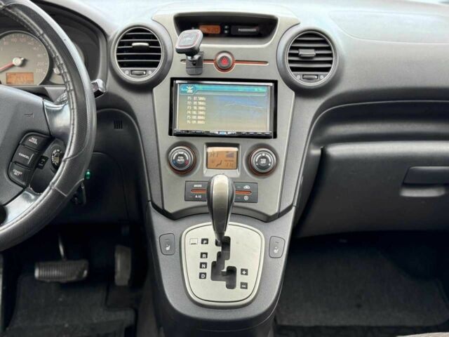 Киа Каренс 2006 в Виннице на Automoto.ua Серый Киа Каренс, объемом двигателя 2 л и пробегом 354 тыс. км за 5599 $, фото 14 на Automoto.ua