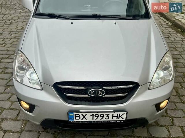 Серый Киа Каренс, объемом двигателя 2 л и пробегом 173 тыс. км за 6700 $, фото 9 на Automoto.ua