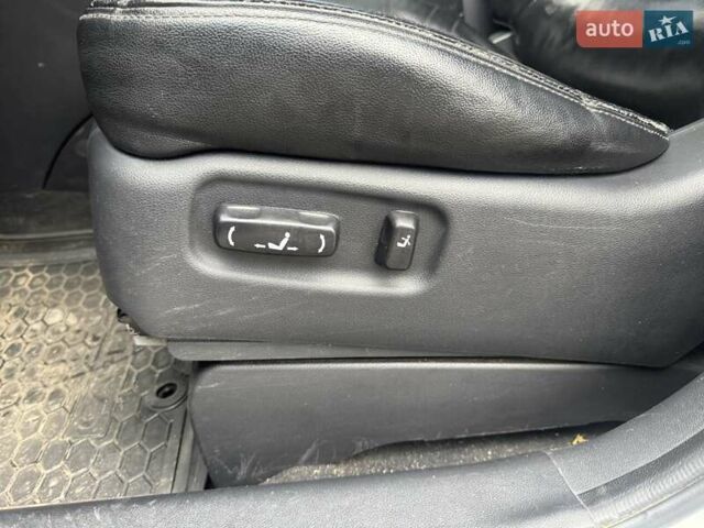 Сірий Кіа Каренс, об'ємом двигуна 1.99 л та пробігом 280 тис. км за 3350 $, фото 8 на Automoto.ua