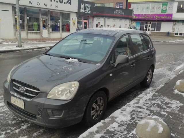 Киа Каренс 2007 в Киеве на Automoto.ua Серый Киа Каренс, объемом двигателя 2 л и пробегом 450 тыс. км за 2700 $, фото 7 на Automoto.ua