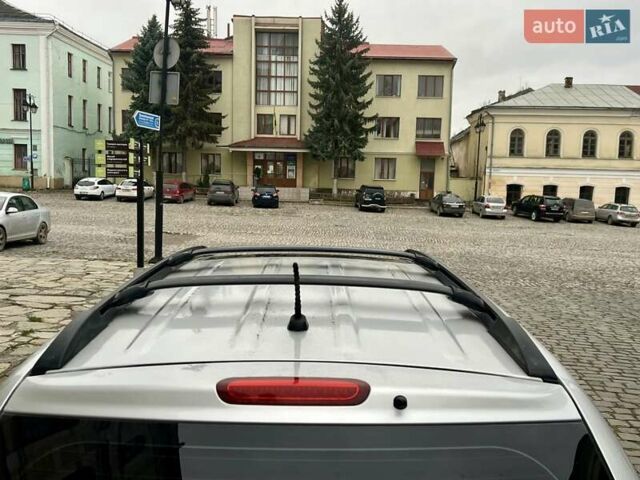 Серый Киа Каренс, объемом двигателя 2 л и пробегом 173 тыс. км за 6700 $, фото 8 на Automoto.ua