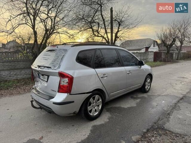 Сірий Кіа Каренс, об'ємом двигуна 1.99 л та пробігом 280 тис. км за 3350 $, фото 5 на Automoto.ua