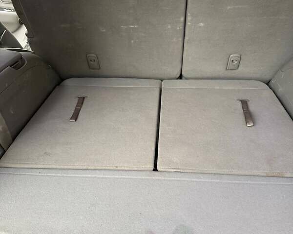 Серый Киа Каренс, объемом двигателя 2 л и пробегом 131 тыс. км за 8200 $, фото 17 на Automoto.ua