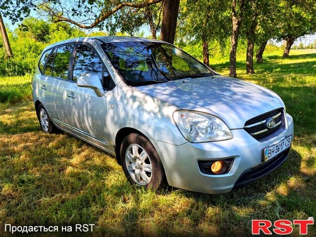 Сірий Кіа Каренс, об'ємом двигуна 2 л та пробігом 227 тис. км за 5250 $, фото 1 на Automoto.ua