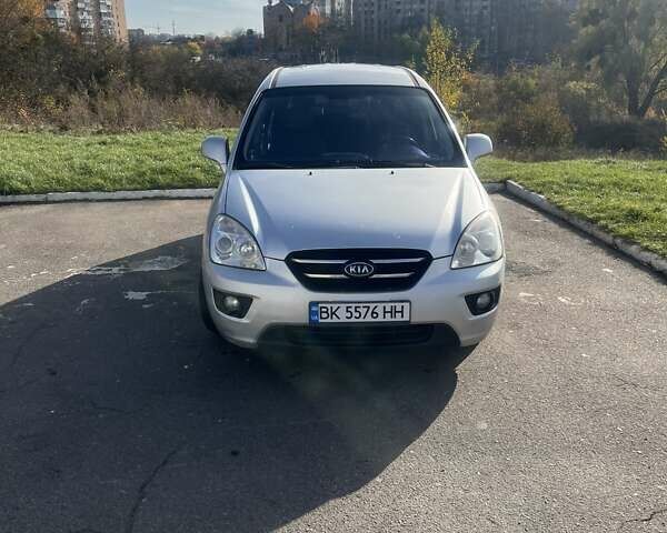 Сірий Кіа Каренс, об'ємом двигуна 2 л та пробігом 273 тис. км за 6300 $, фото 3 на Automoto.ua