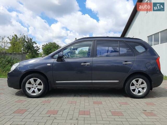 Сірий Кіа Каренс, об'ємом двигуна 1.99 л та пробігом 302 тис. км за 6400 $, фото 3 на Automoto.ua