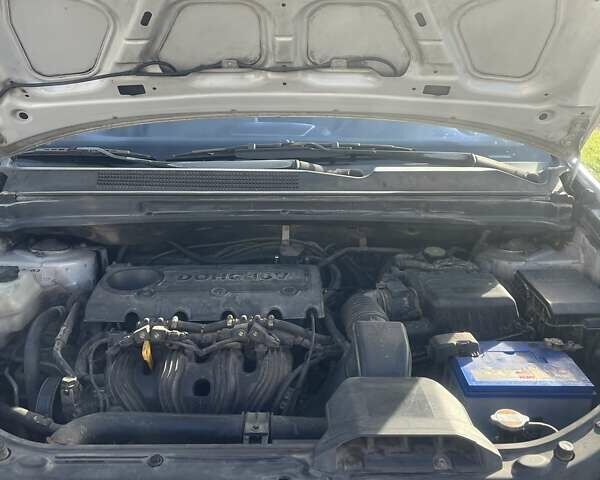 Сірий Кіа Каренс, об'ємом двигуна 2 л та пробігом 273 тис. км за 6300 $, фото 14 на Automoto.ua