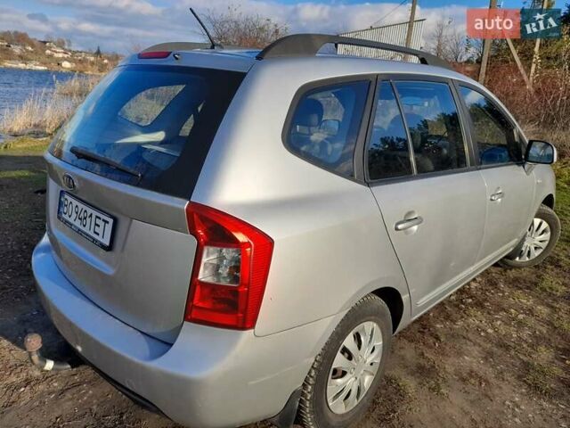 Сірий Кіа Каренс, об'ємом двигуна 1.59 л та пробігом 240 тис. км за 5400 $, фото 7 на Automoto.ua