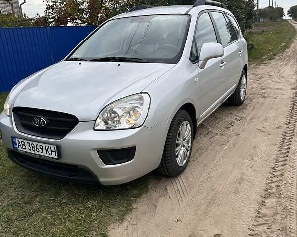 Сірий Кіа Каренс, об'ємом двигуна 1.59 л та пробігом 137 тис. км за 7100 $, фото 3 на Automoto.ua