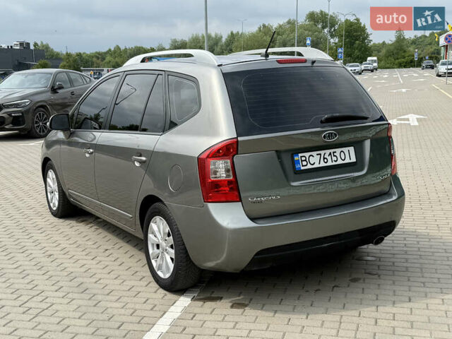 Сірий Кіа Каренс, об'ємом двигуна 1.58 л та пробігом 265 тис. км за 7400 $, фото 13 на Automoto.ua
