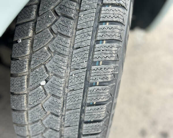 Синий Киа Каренс, объемом двигателя 2 л и пробегом 278 тыс. км за 6200 $, фото 8 на Automoto.ua