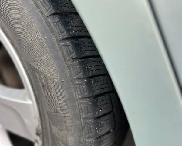 Синий Киа Каренс, объемом двигателя 2 л и пробегом 278 тыс. км за 6200 $, фото 10 на Automoto.ua