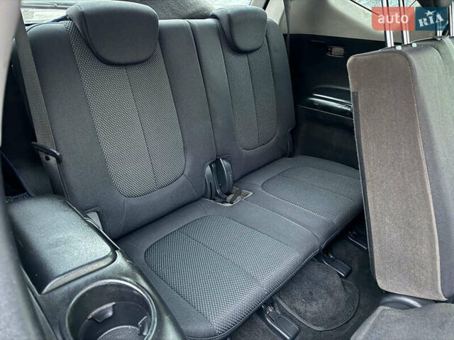 Синий Киа Каренс, объемом двигателя 2 л и пробегом 234 тыс. км за 6990 $, фото 19 на Automoto.ua