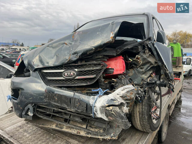 Синий Киа Каренс, объемом двигателя 2 л и пробегом 176 тыс. км за 2399 $, фото 13 на Automoto.ua