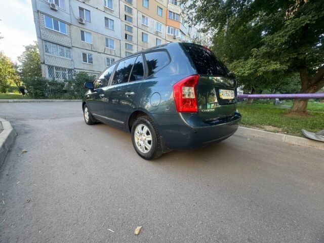Синий Киа Каренс, объемом двигателя 2 л и пробегом 236 тыс. км за 5950 $, фото 2 на Automoto.ua