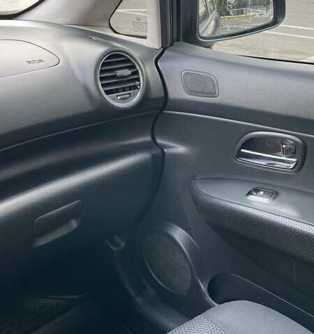 Синий Киа Каренс, объемом двигателя 2 л и пробегом 153 тыс. км за 6900 $, фото 18 на Automoto.ua