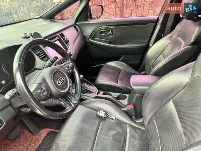 Синій Кіа Каренс, об'ємом двигуна 1.7 л та пробігом 75 тис. км за 13000 $, фото 14 на Automoto.ua