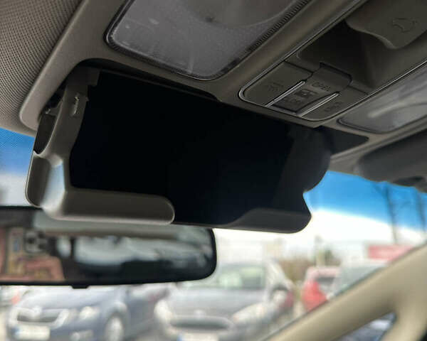 Синий Киа Каренс, объемом двигателя 1.69 л и пробегом 188 тыс. км за 12300 $, фото 33 на Automoto.ua