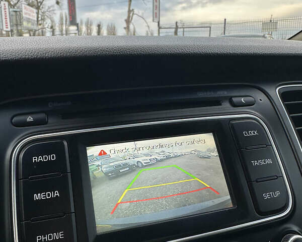 Синий Киа Каренс, объемом двигателя 1.69 л и пробегом 188 тыс. км за 12300 $, фото 35 на Automoto.ua