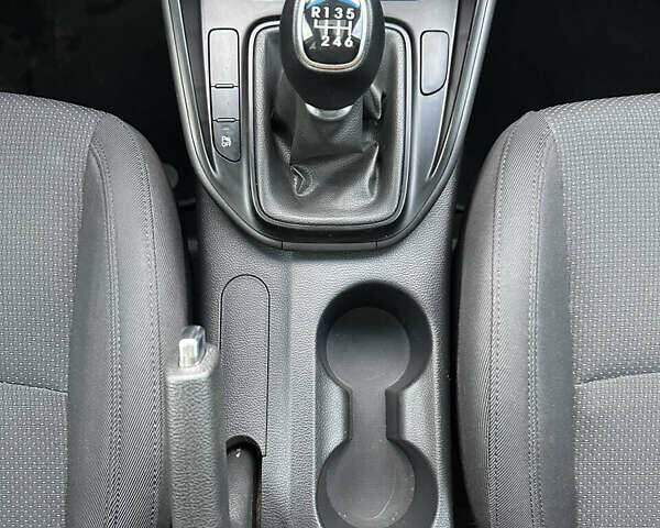 Синий Киа Каренс, объемом двигателя 1.69 л и пробегом 188 тыс. км за 12300 $, фото 29 на Automoto.ua