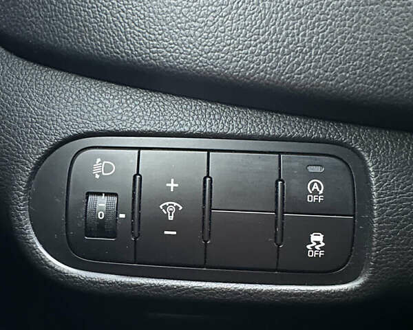 Синий Киа Каренс, объемом двигателя 1.69 л и пробегом 188 тыс. км за 12300 $, фото 34 на Automoto.ua