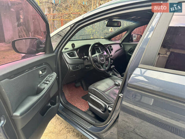 Синій Кіа Каренс, об'ємом двигуна 1.7 л та пробігом 75 тис. км за 13000 $, фото 11 на Automoto.ua