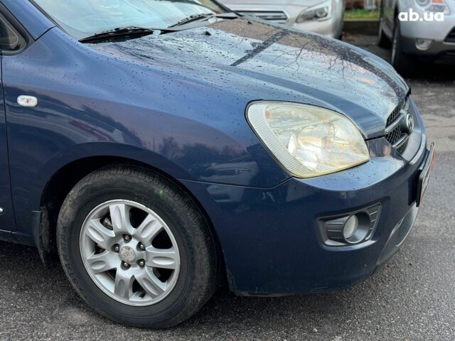 Синий Киа Каренс, объемом двигателя 2 л и пробегом 234 тыс. км за 6990 $, фото 3 на Automoto.ua