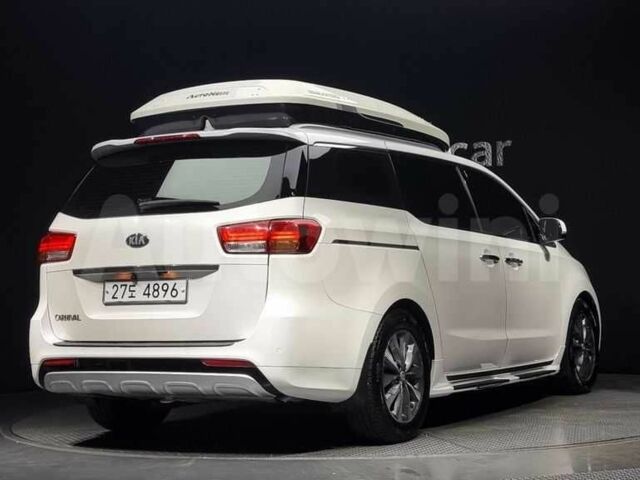 Білий Кіа Карнівал, об'ємом двигуна 0 л та пробігом 151 тис. км за 14000 $, фото 4 на Automoto.ua