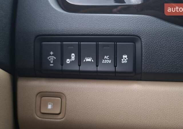 Белый Киа Карнивал, объемом двигателя 2.2 л и пробегом 134 тыс. км за 28800 $, фото 51 на Automoto.ua