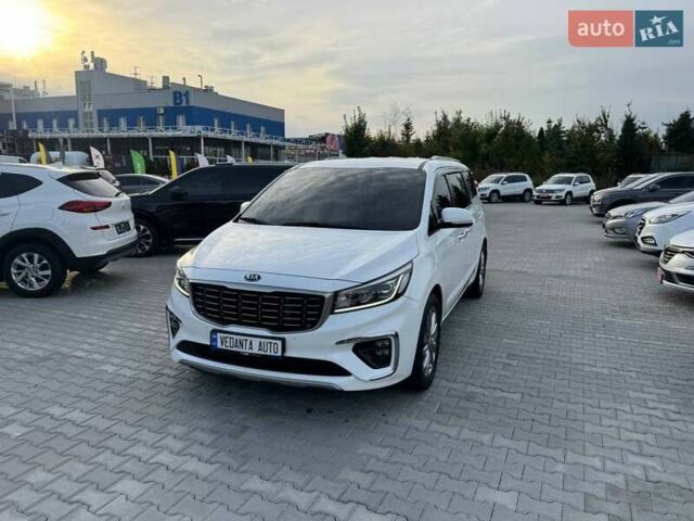 Киа Карнивал 2019 в Киеве на Automoto.ua Белый Киа Карнивал, объемом двигателя 2.2 л и пробегом 140 тыс. км за 25900 $, фото 1 на Automoto.ua