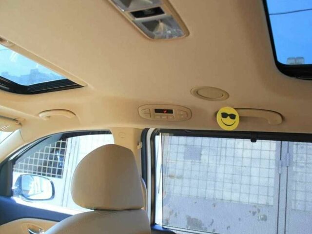 Белый Киа Карнивал, объемом двигателя 2.2 л и пробегом 143 тыс. км за 22000 $, фото 10 на Automoto.ua