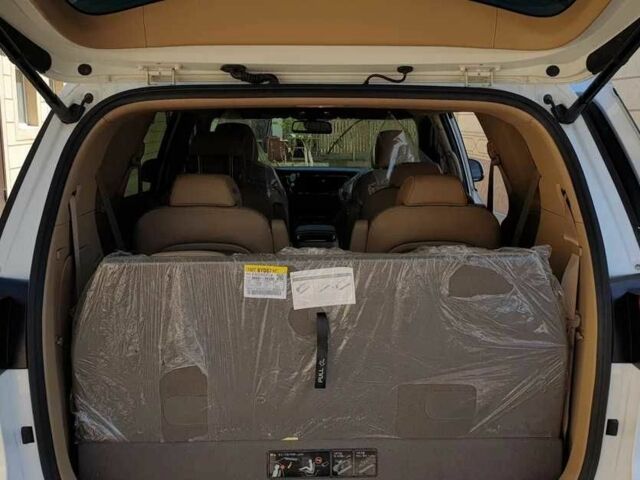 Білий Кіа Карнівал, об'ємом двигуна 2.2 л та пробігом 101 тис. км за 23000 $, фото 11 на Automoto.ua