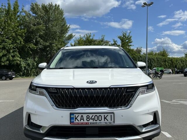 Белый Киа Карнивал, объемом двигателя 2.2 л и пробегом 95 тыс. км за 37800 $, фото 1 на Automoto.ua