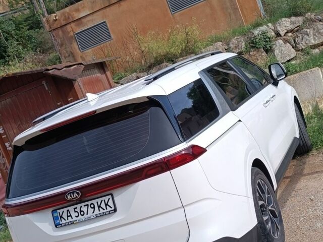 Белый Киа Карнивал, объемом двигателя 3.5 л и пробегом 177 тыс. км за 36000 $, фото 9 на Automoto.ua