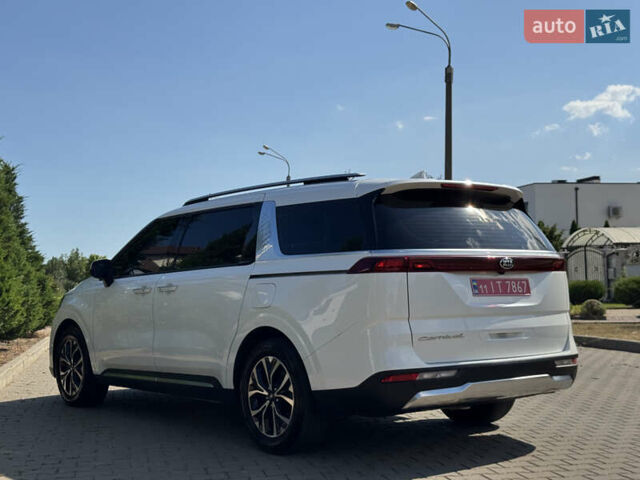Білий Кіа Карнівал, об'ємом двигуна 2.2 л та пробігом 90 тис. км за 38000 $, фото 5 на Automoto.ua
