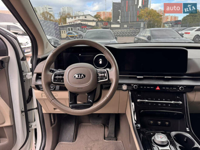 Киа Карнивал 2020 в Одессе на Automoto.ua Белый Киа Карнивал, объемом двигателя 2.2 л и пробегом 99 тыс. км за 36900 $, фото 9 на Automoto.ua