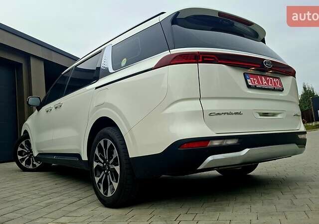 Білий Кіа Карнівал, об'ємом двигуна 2.2 л та пробігом 144 тис. км за 37800 $, фото 10 на Automoto.ua