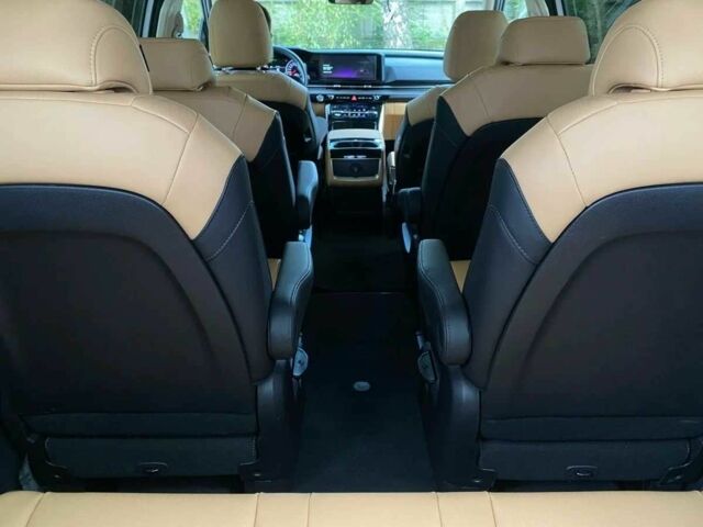 Белый Киа Карнивал, объемом двигателя 2.2 л и пробегом 44 тыс. км за 23000 $, фото 8 на Automoto.ua