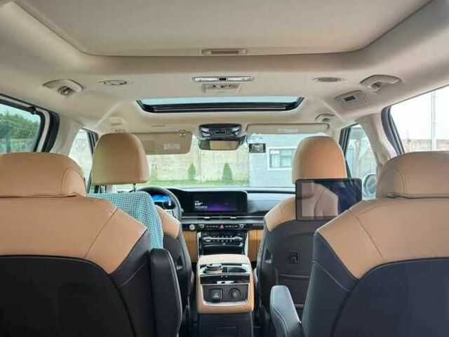 Белый Киа Карнивал, объемом двигателя 2.2 л и пробегом 34 тыс. км за 20300 $, фото 13 на Automoto.ua